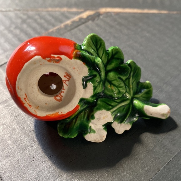 Vintage🍅Tomato🍅Salt & Pepper Set - Picture 8 of 10